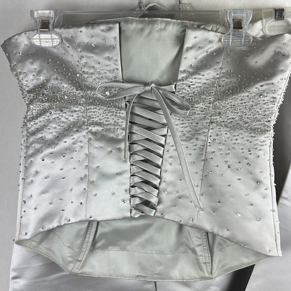 Donna Gray three-piece bustier, wrap, skirt set, size 6 - Picture 2 of 9